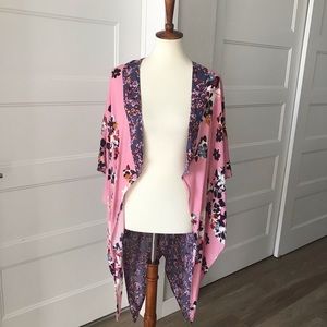 Maurices • Floral Kimono